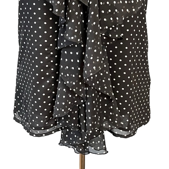 Vince Camuto Halter Look Polka Dot Sleeveless Ruffle Blouse. B&W Size 4 #1196 - Picture 3 of 7